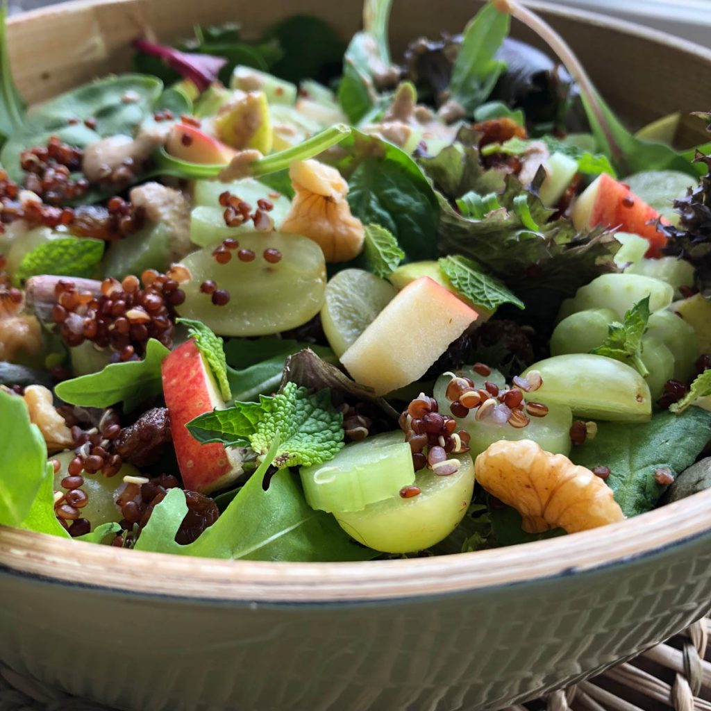 recepta-ametller-origen-amanida-de-quinoa-raim-poma